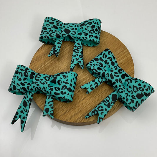 Dragon Tail Glam Bow Bead