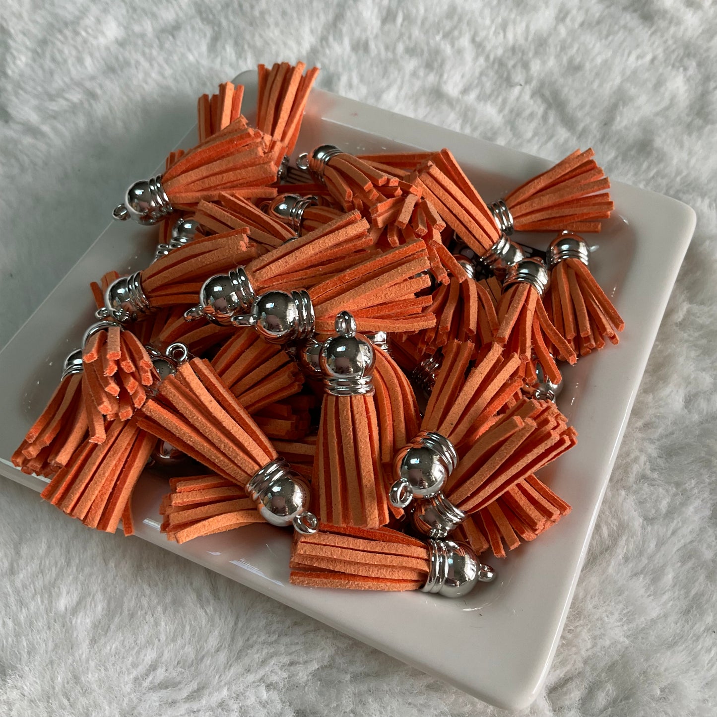 Mango Mini Tassels (Set of 5)