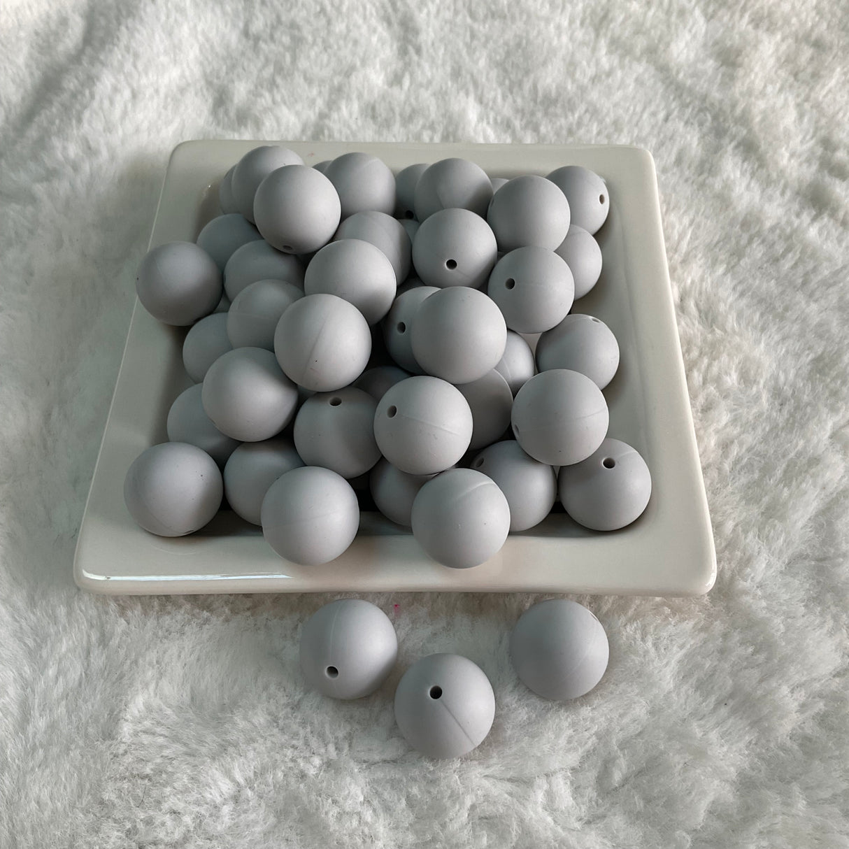 Cloudy Day 19mm Silicone Bead