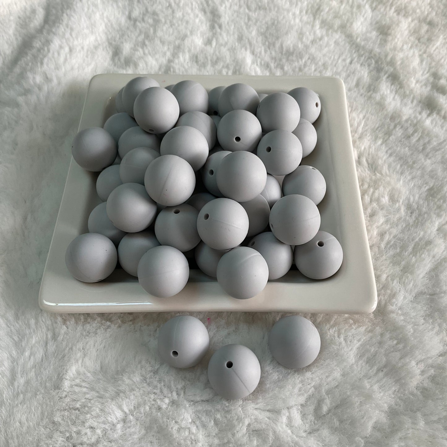 Cloudy Day 19mm Silicone Bead