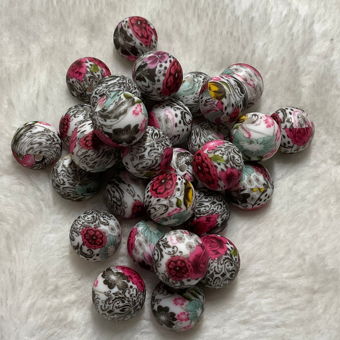 Inked Roses 15mm Silicone Bead