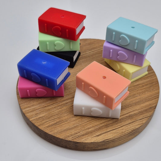 Books with Hearts - 3d Focal