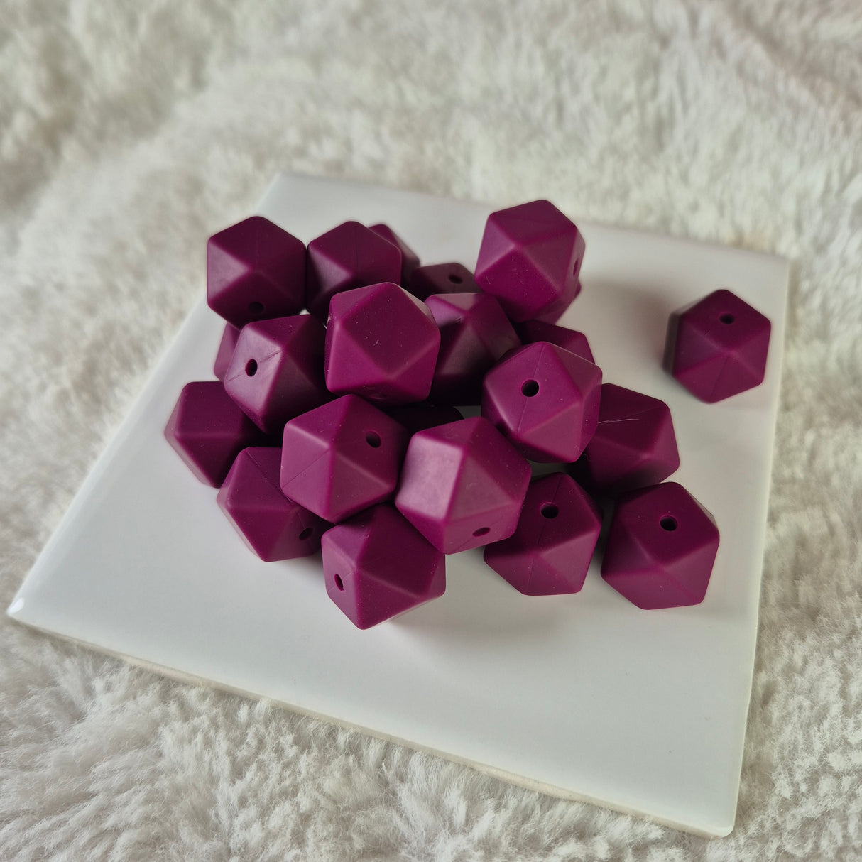 Napa 14mm Hexagon Solid Silicone Beads