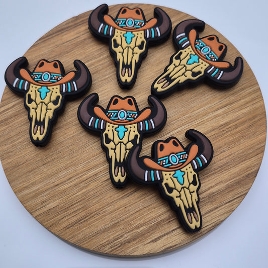 Bull Skull with Hat - Focal