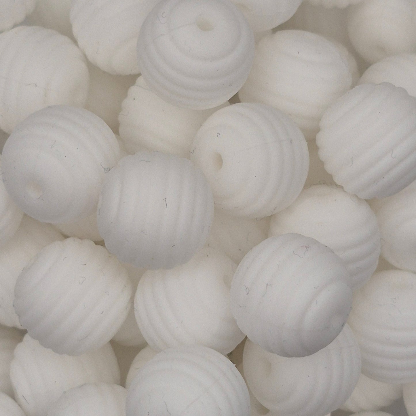 White Honeycomb 15mm Silicone Bead