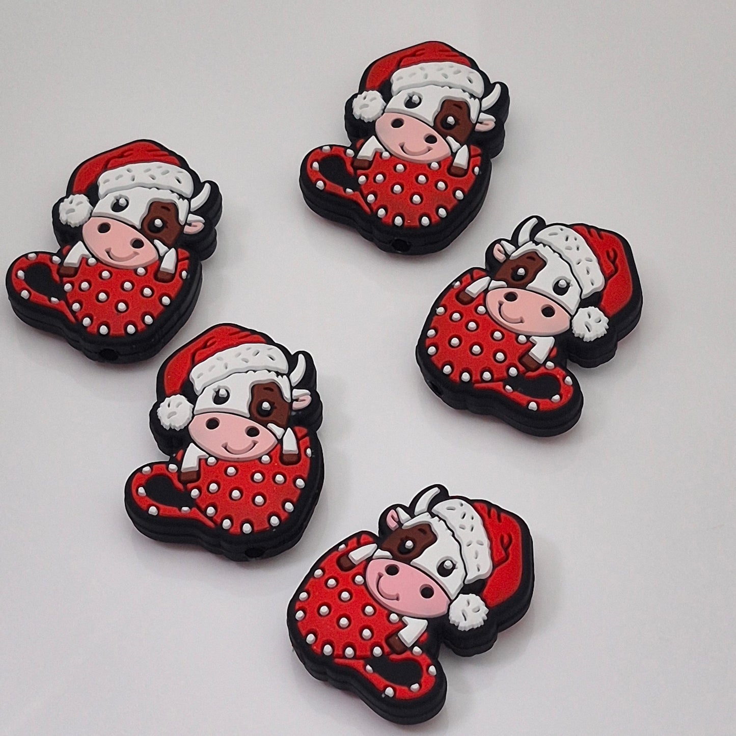 Christmas Cow in Mug - Focal