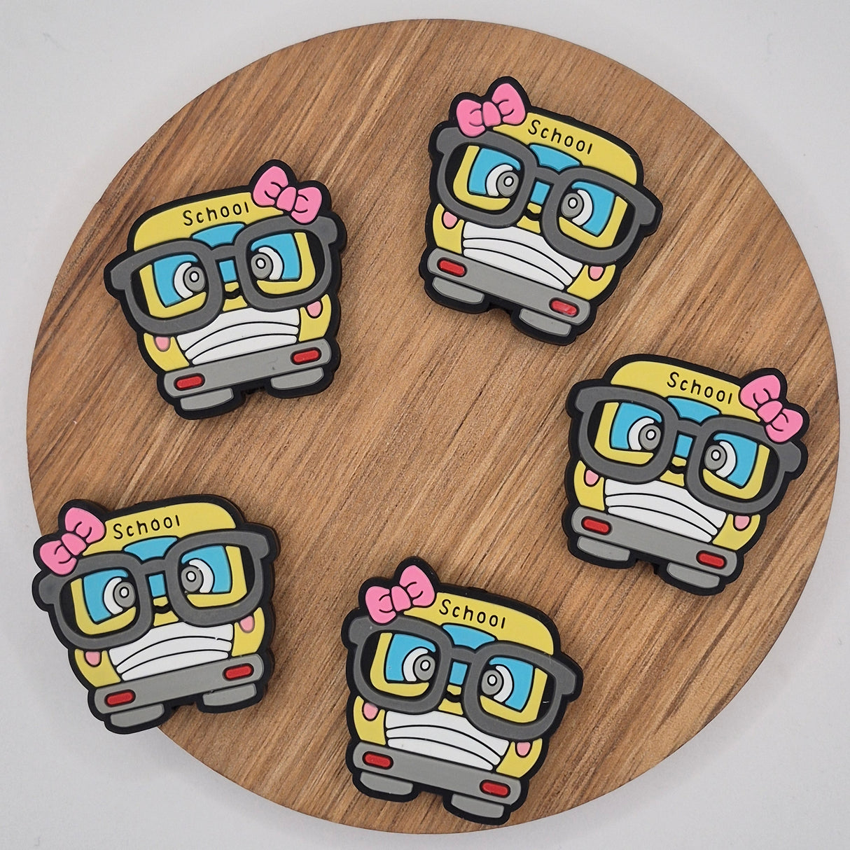 School Bus with Glasses Glow - Focal