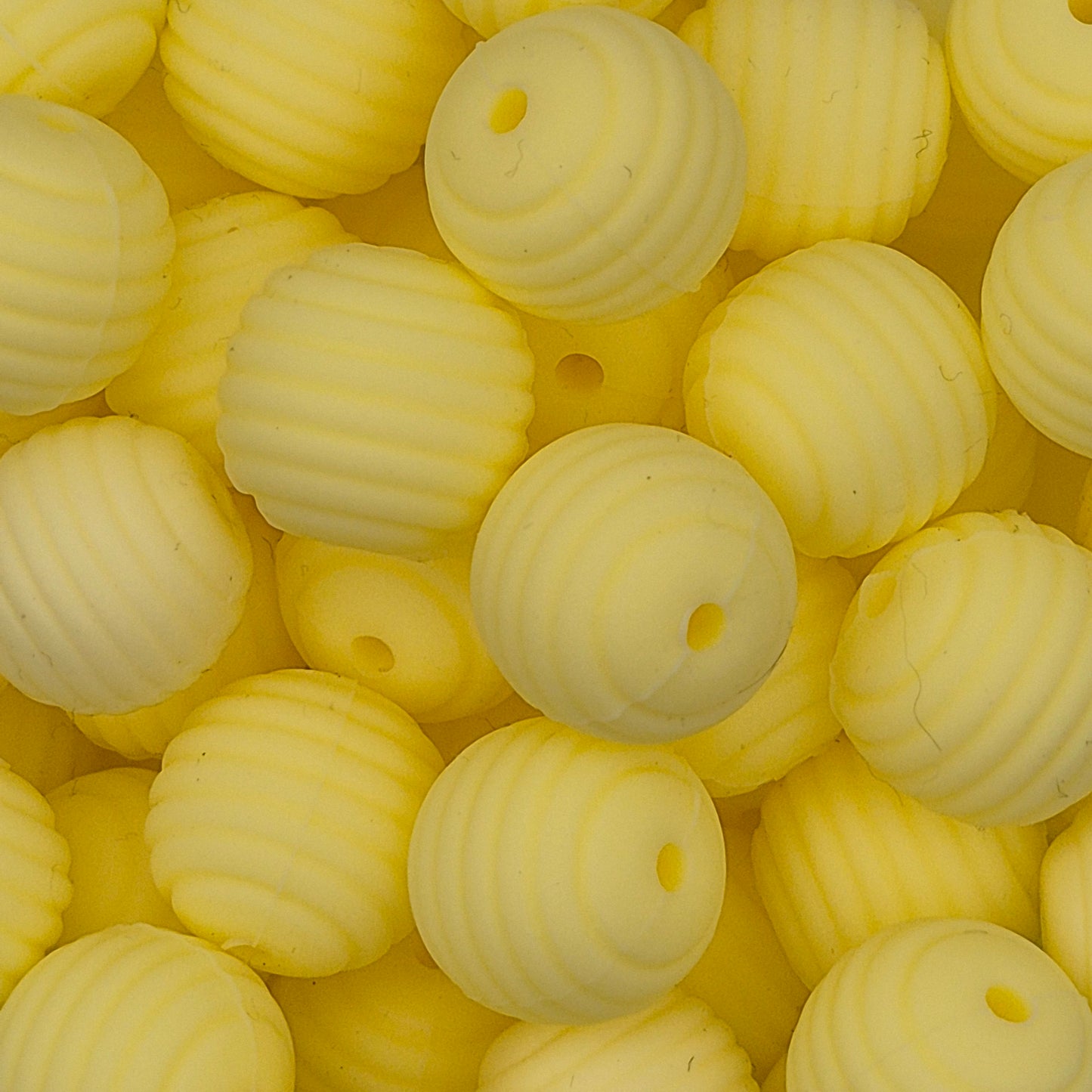 Buttercup Honeycomb 15mm Silicone Bead