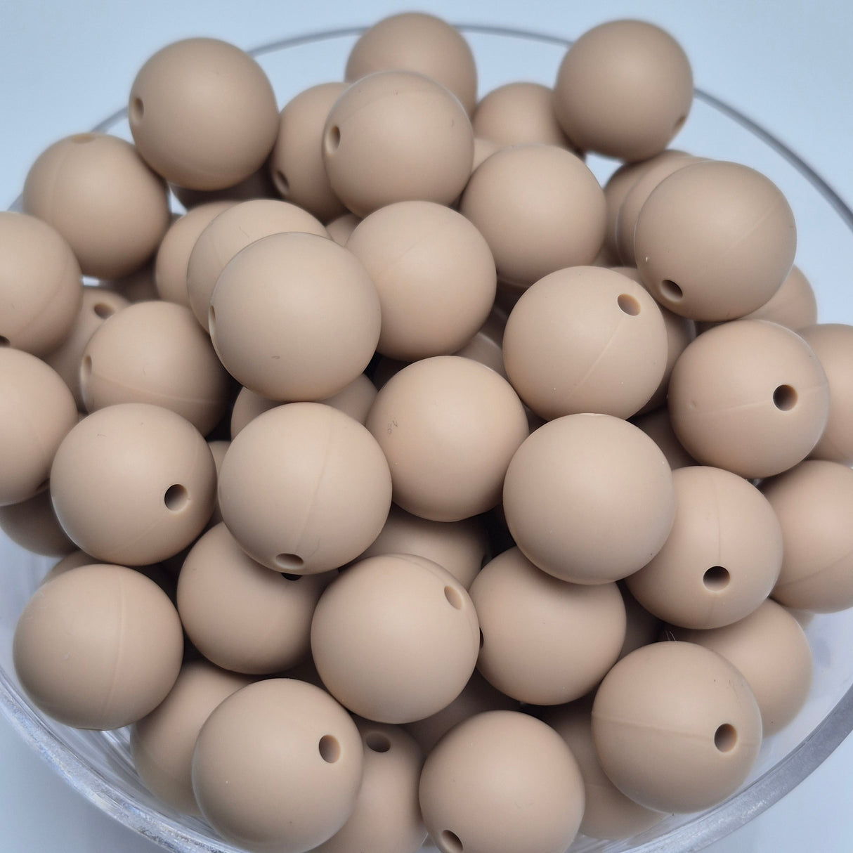 Oatmeal 15mm Solid Silicone Beads