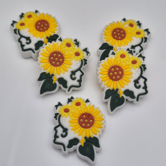 Sunflower Lady - Focal