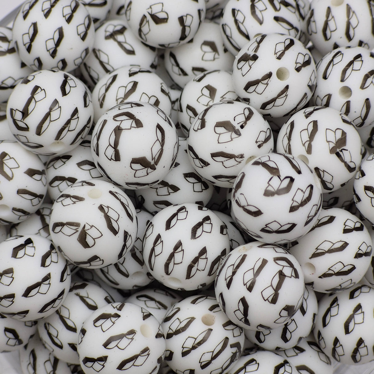 Page Turner 15mm Silicone Bead