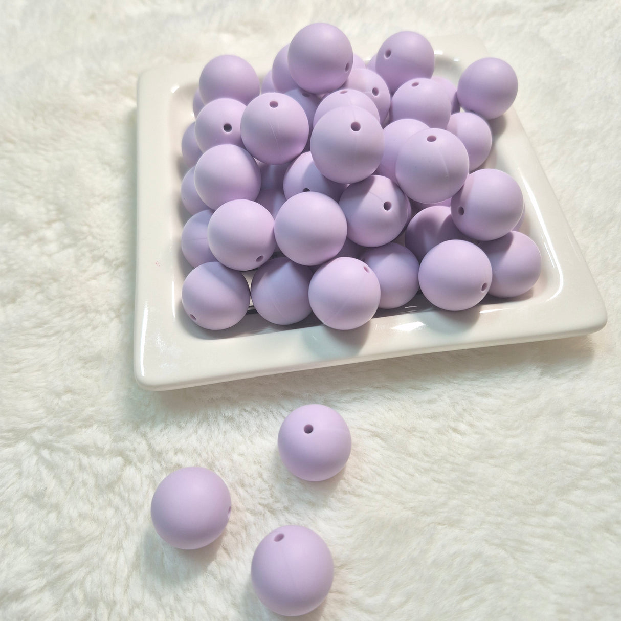 Lavender Mist 19mm Silicone Bead