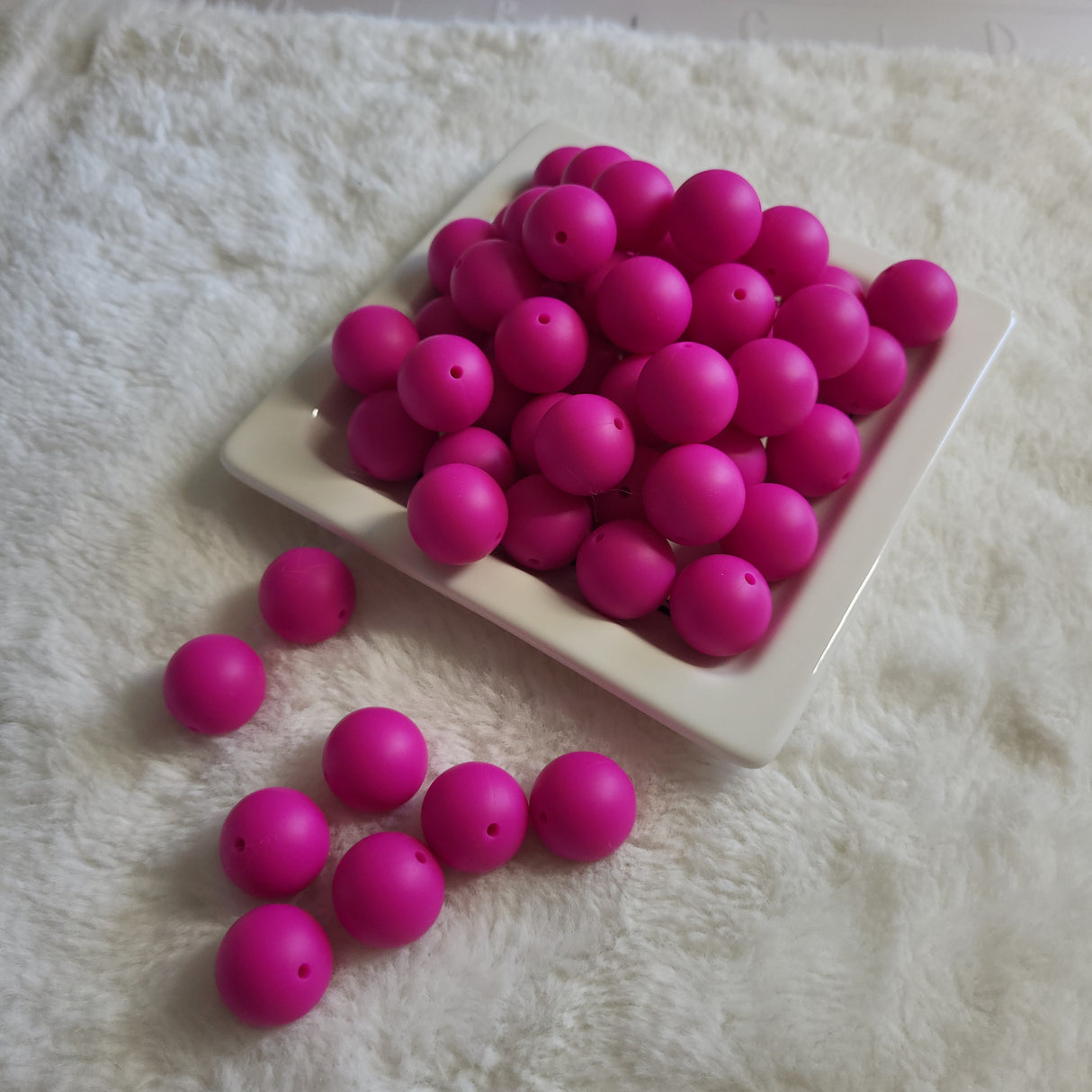 Magenta 19mm Solid Silicone Beads