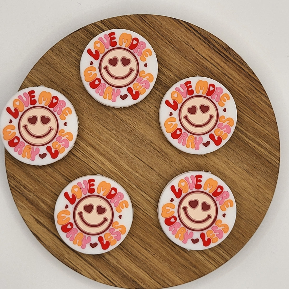 Love More Worry Less - Focal