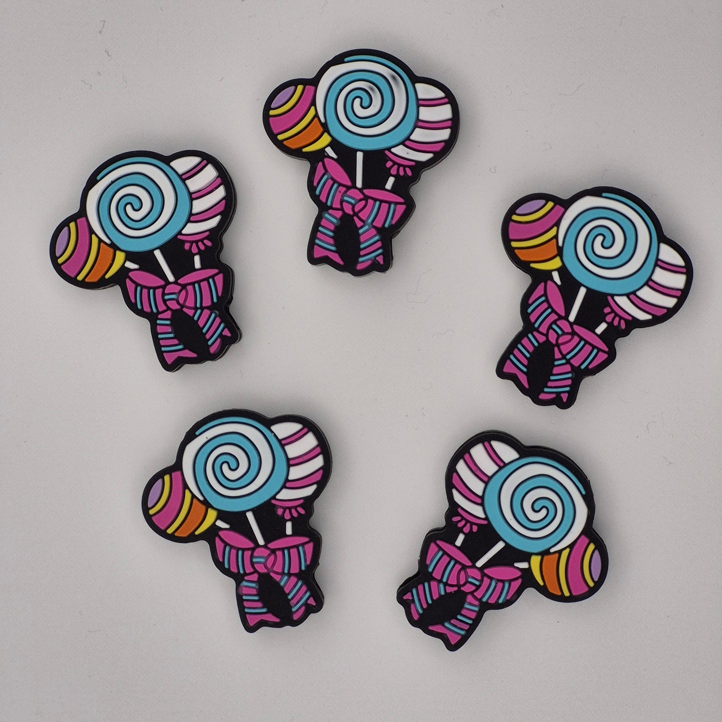 Candy with Bow - Focal