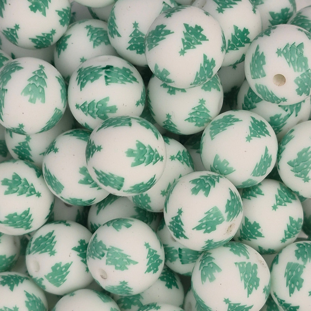 O Christmas Tree 15mm Silicone Bead