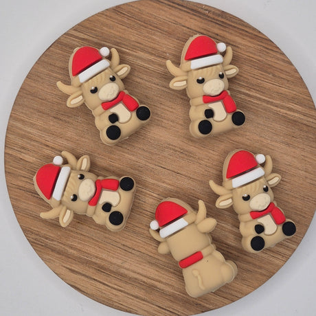 Christmas Cow -  3d Focal