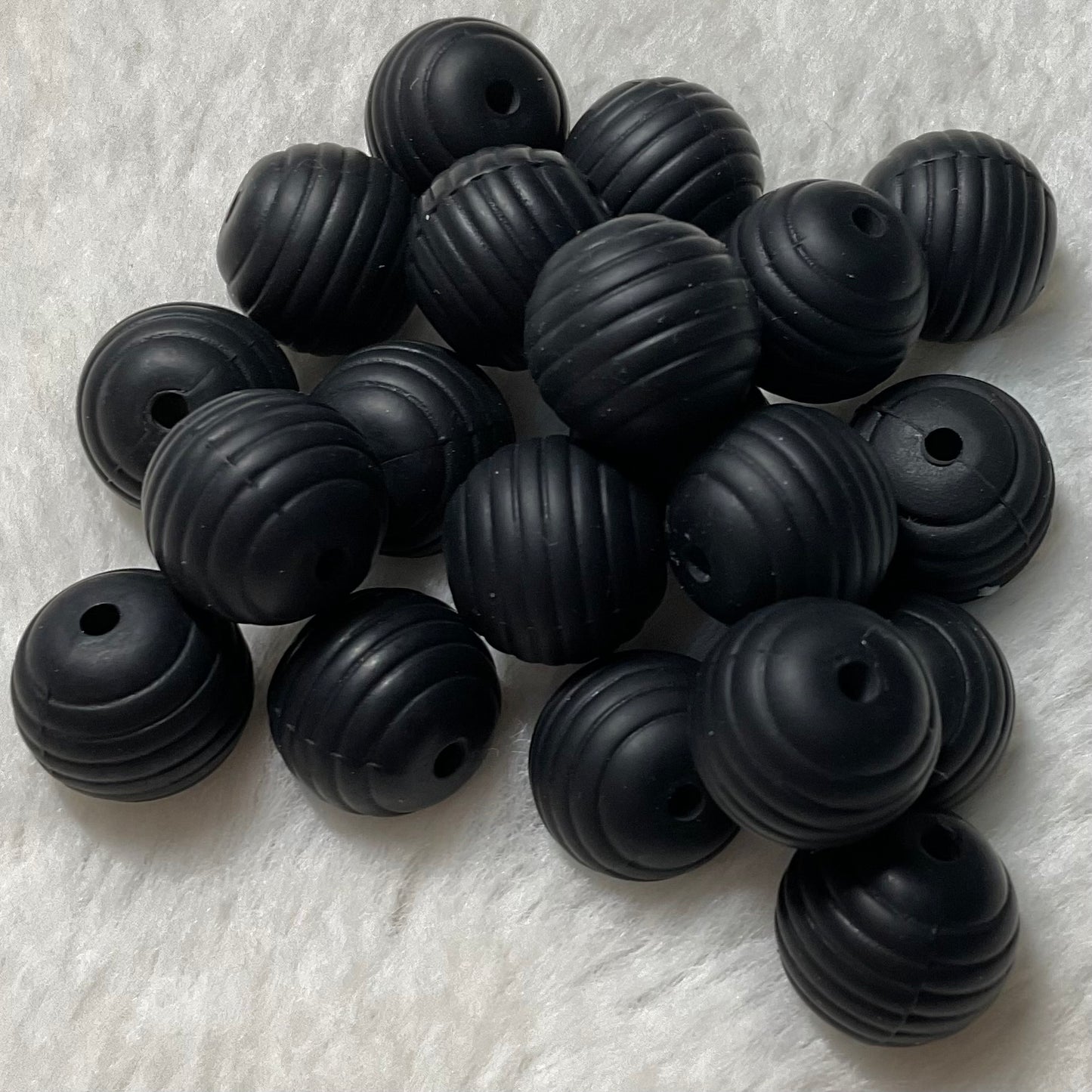 Black Honeycomb 15mm Silicone Bead