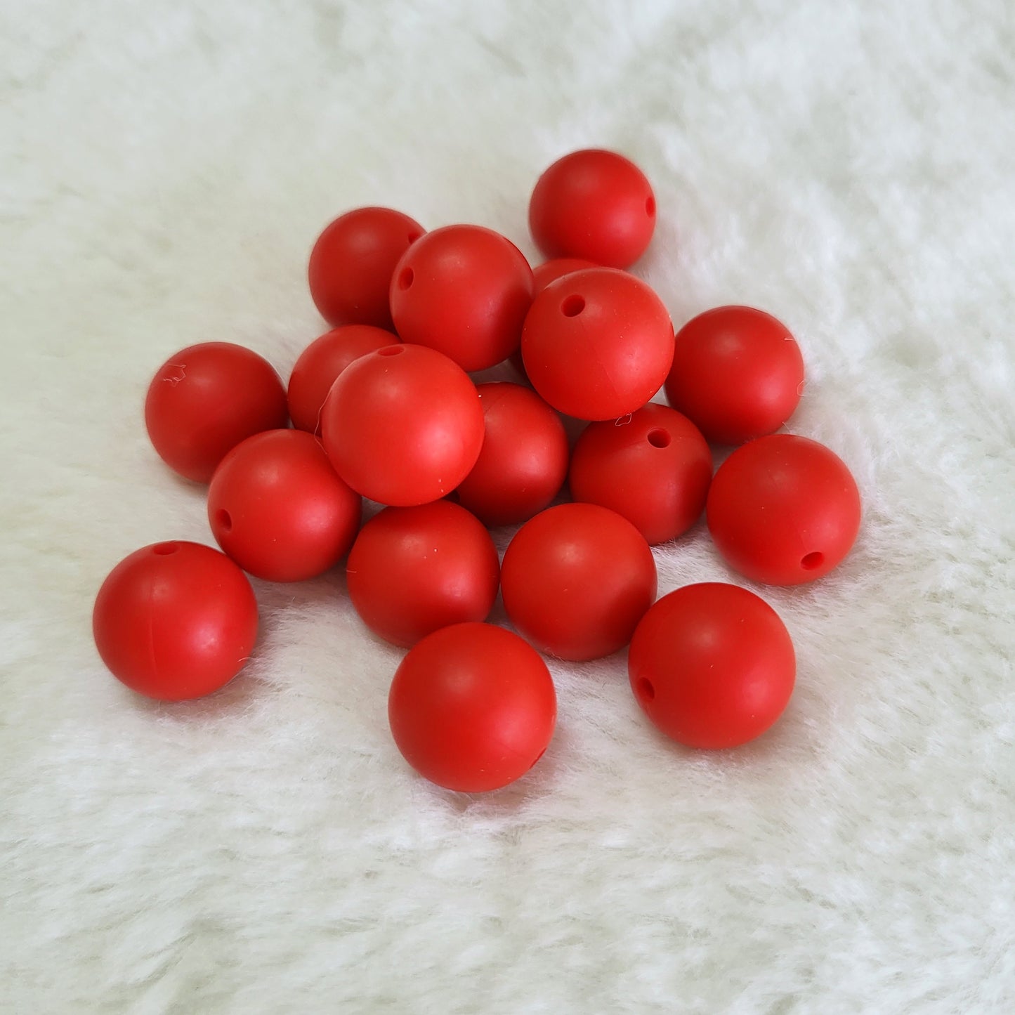 Christmas Red 15mm Solid Silicone Bead