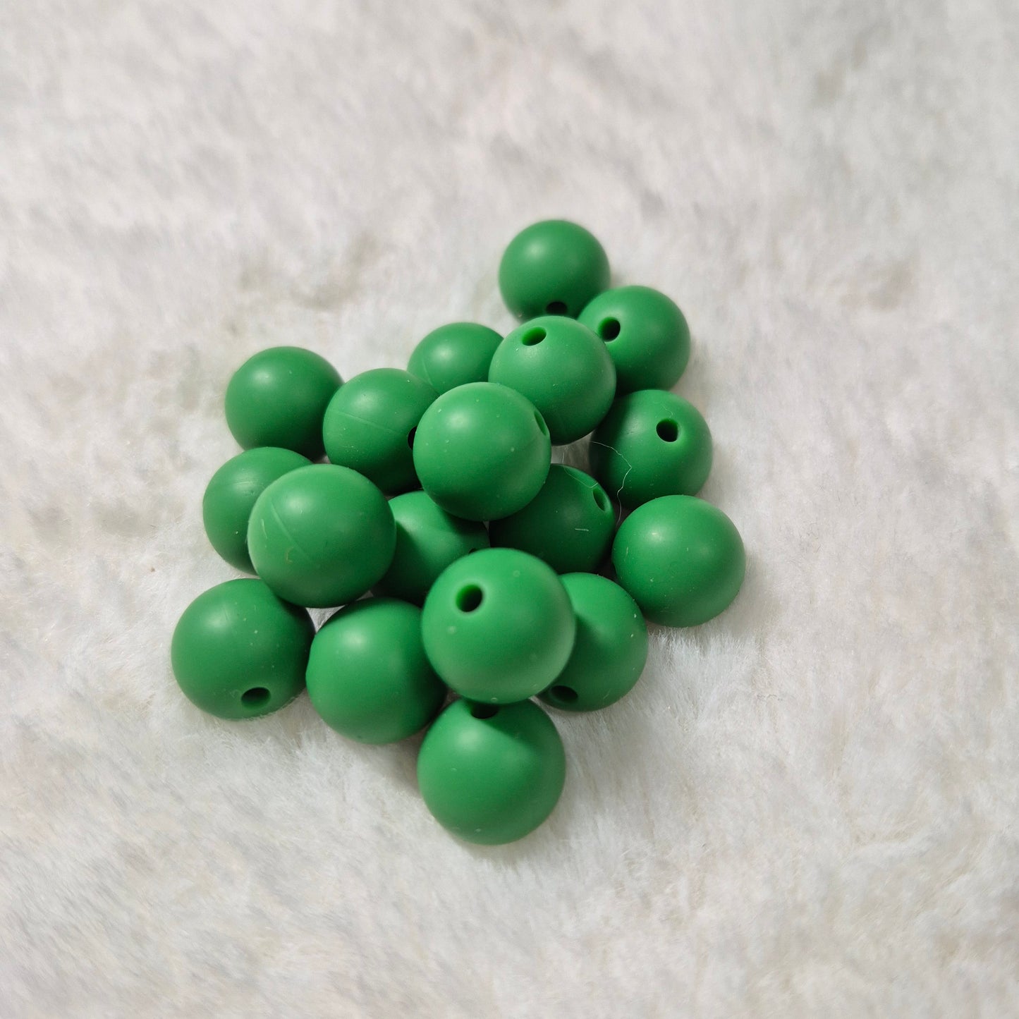 Christmas Green 12mm Solid Silicone Beads