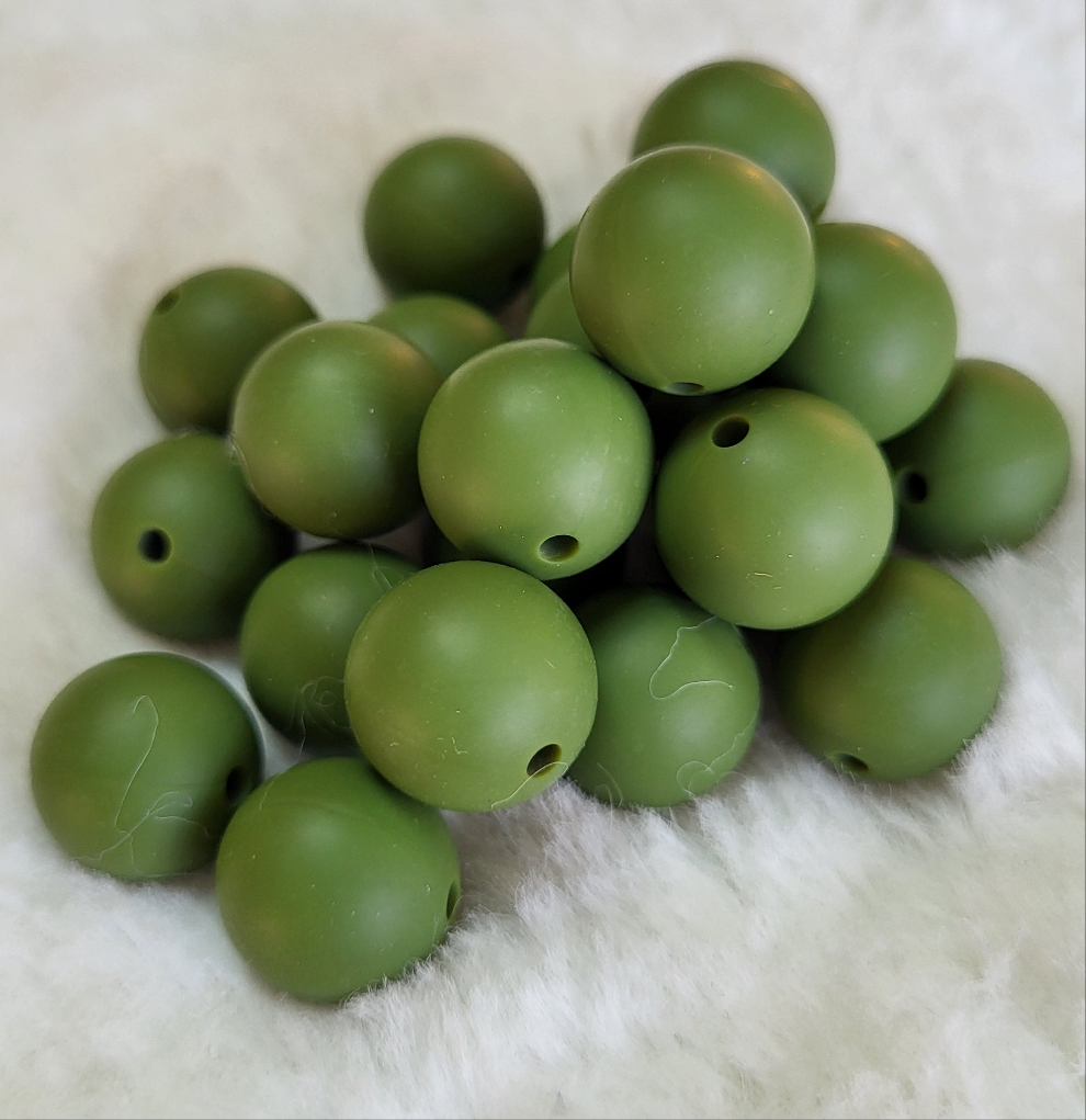 Green Bean 15mm Solid Silicone Bead