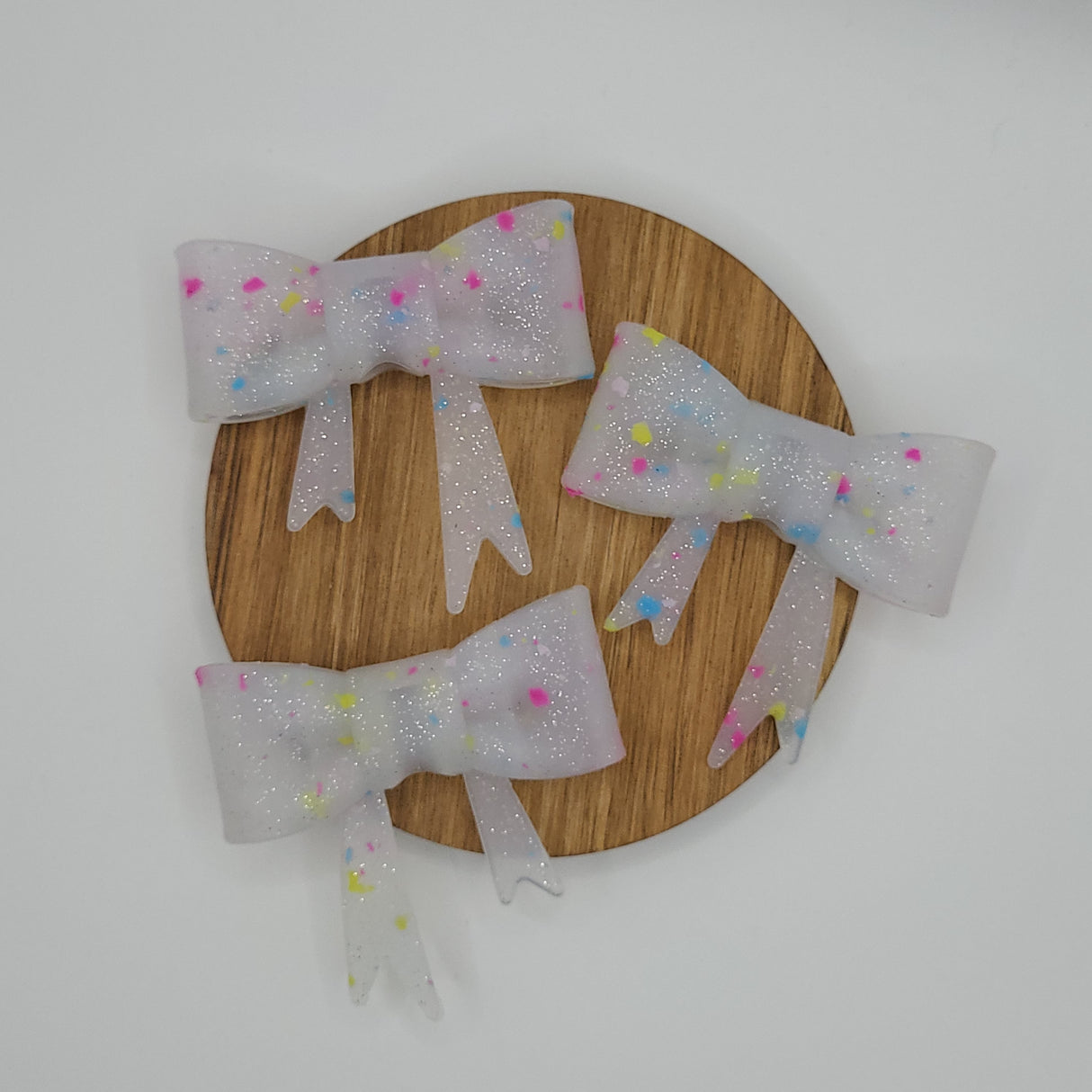 Neon Confetti Bow Bead