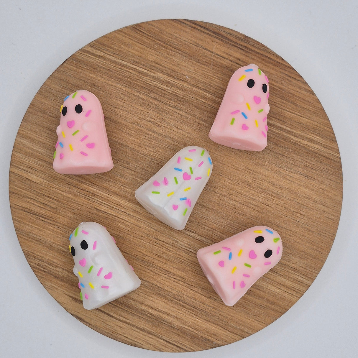 Sprinkle Ghost -  3d Focal