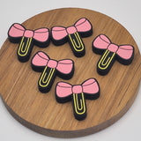 Paperclip with Bow Glow - Focal