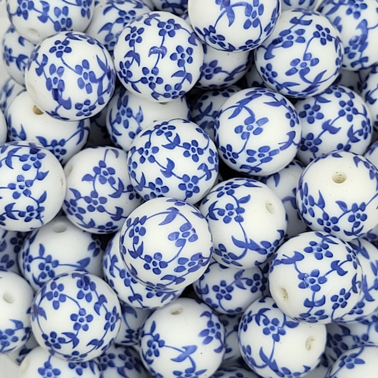 Heirloom Porcelain 15mm Silicone Bead