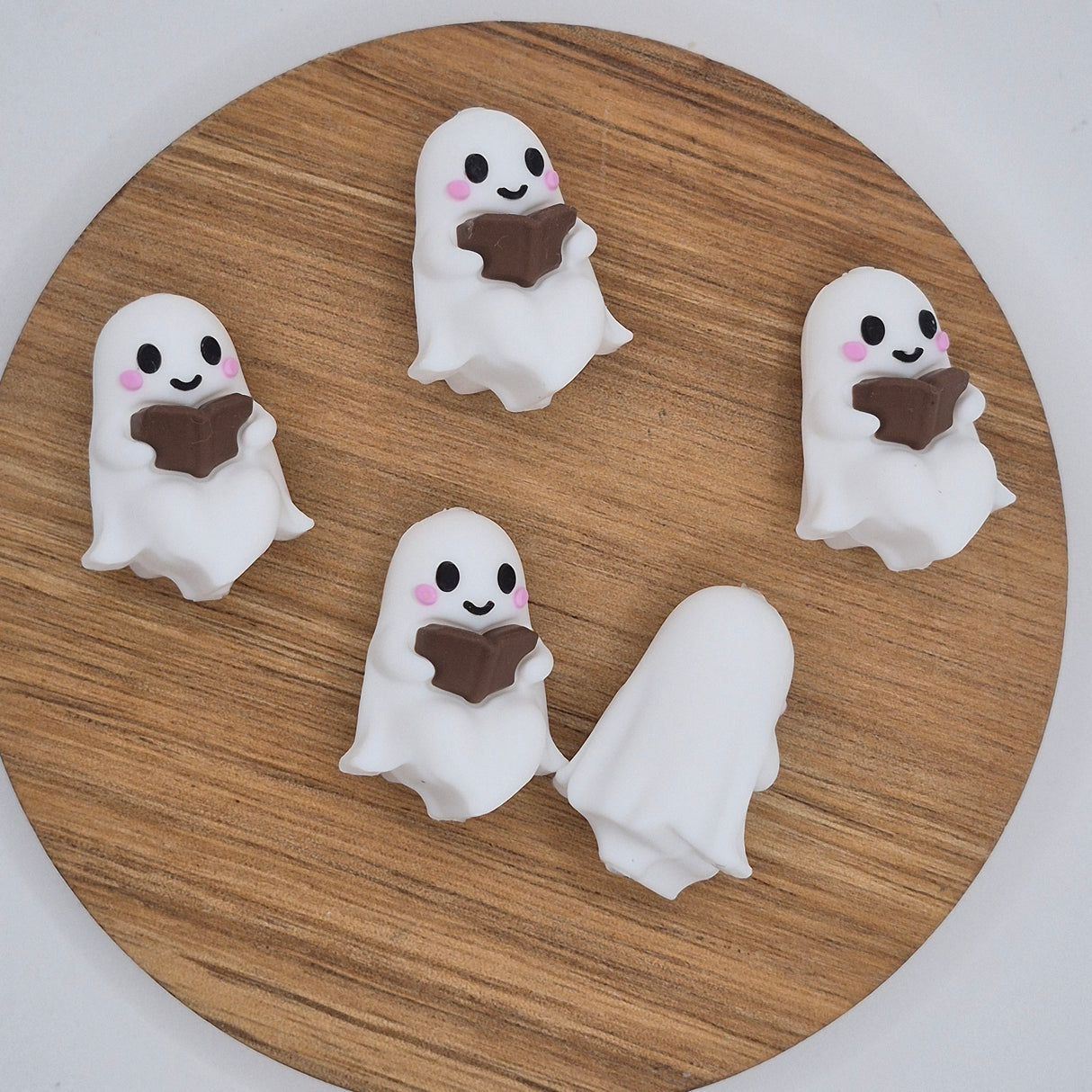Ghost with Book -  3d Focal