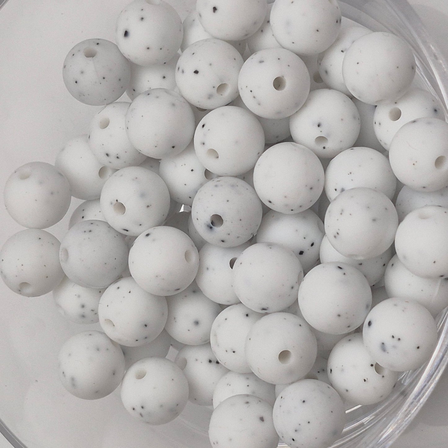 Pepper Flakes 12mm Solid Silicone Beads