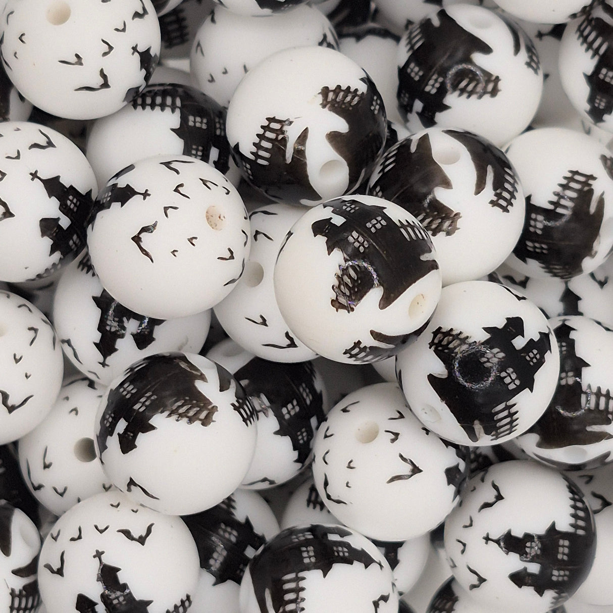 Midnight Manor 15mm Silicone Bead