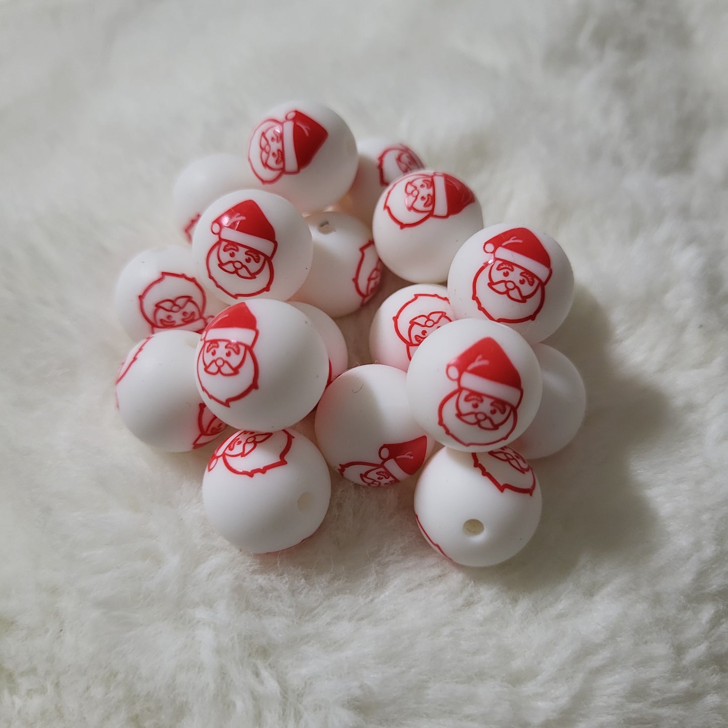 Red Santa Face 15mm Silicone Bead