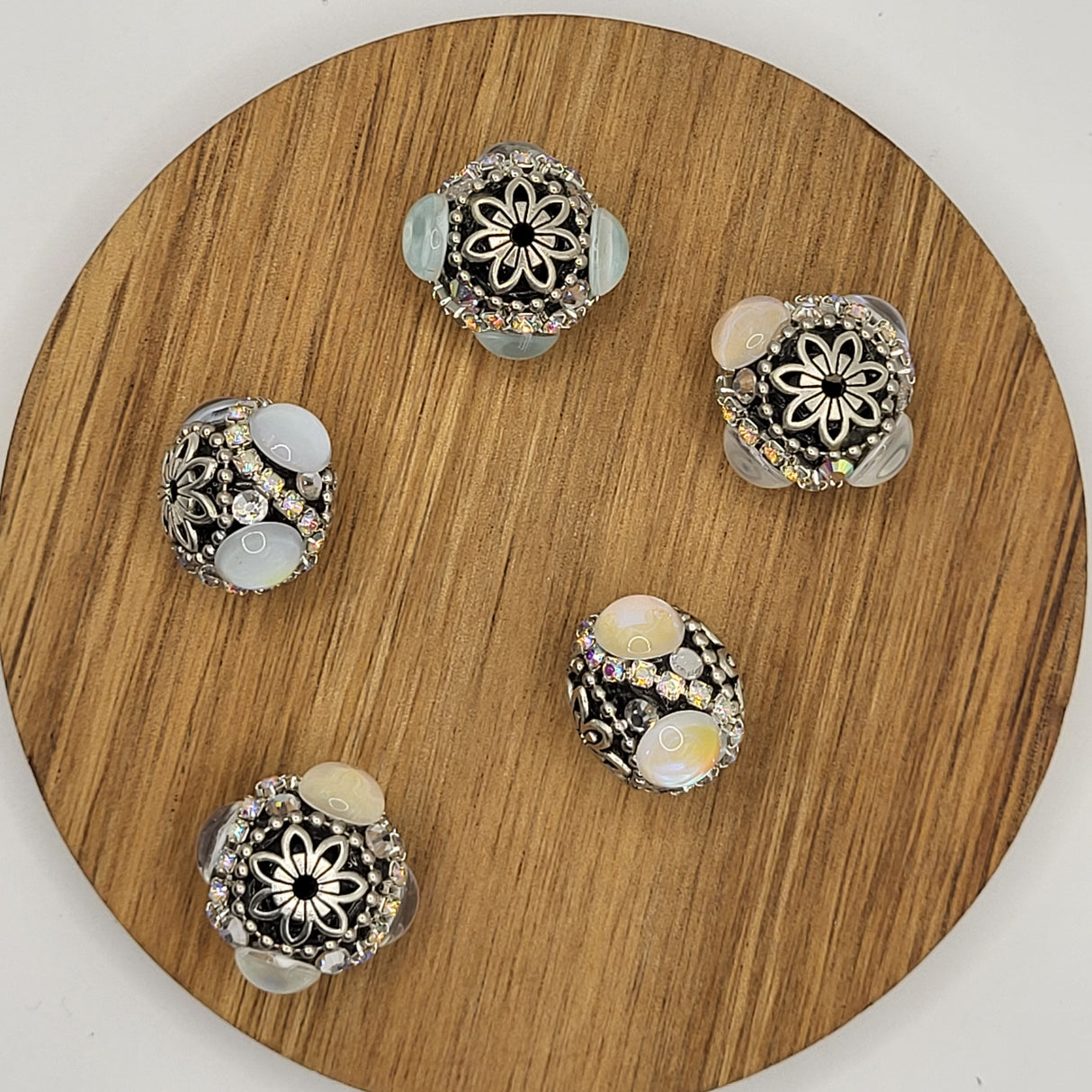 Elegant 4 Rhinstone Silver Metal Bead