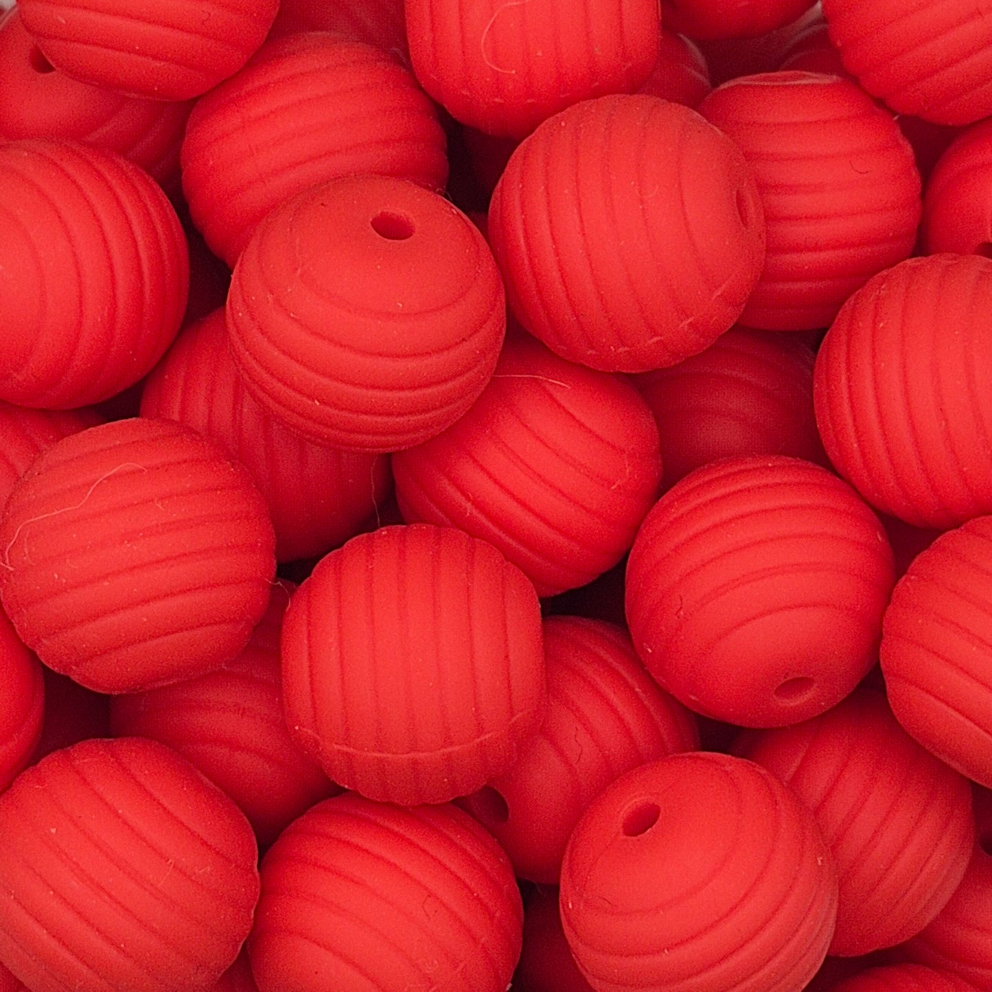 Poppy Red Honeycomb 15mm Silicone Bead