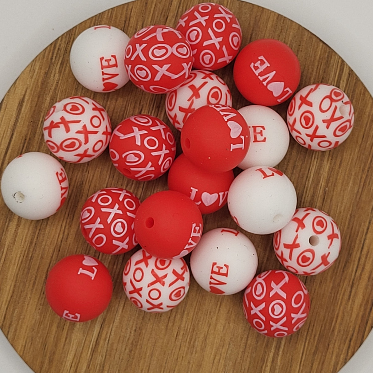 Love & XOXO Print Bead Bundle – 15mm Silicone Beads (20pc Bead Set)