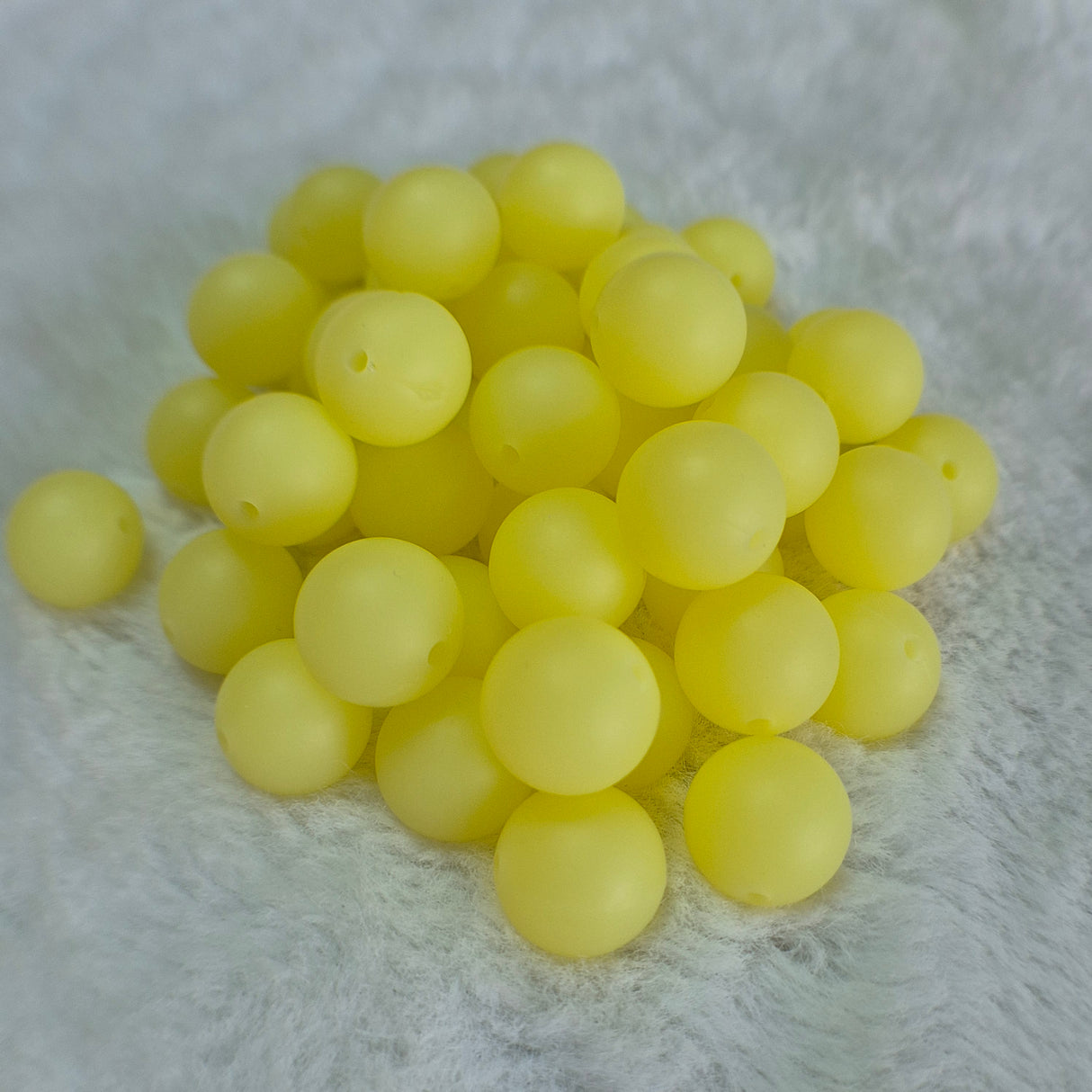 Zesty Radiance 15mm Glow Silicone Beads