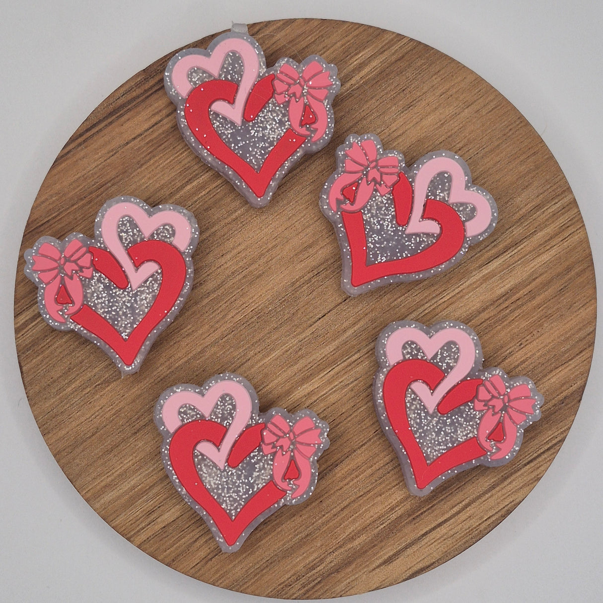 Hearts with Bow - Focal