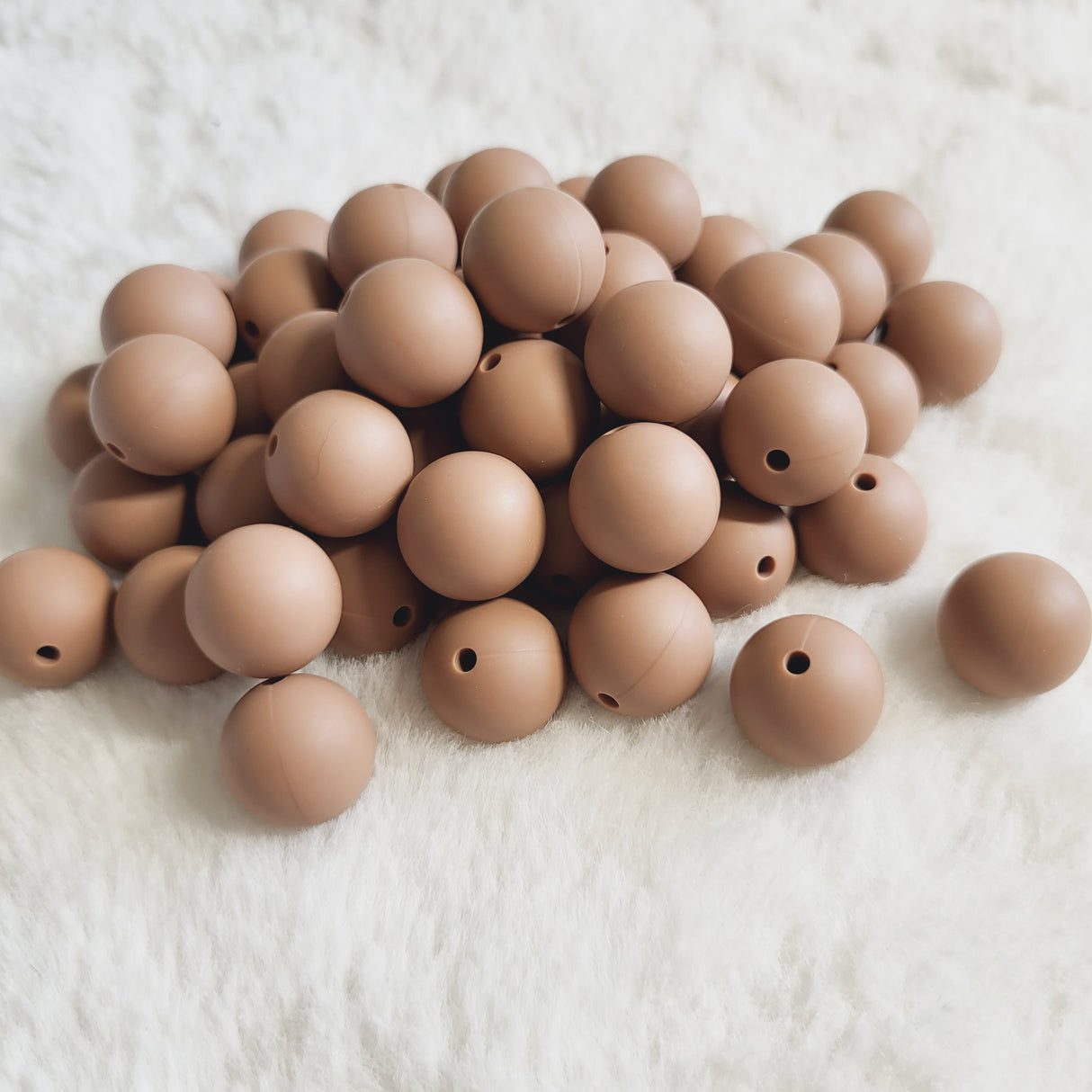 Cafe Con Leche 15mm Solid Silicone Beads